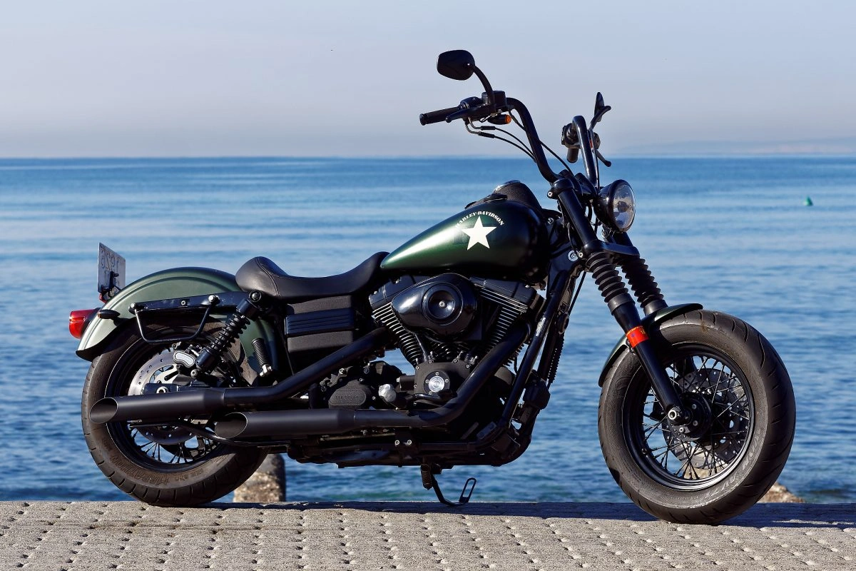 hell-island-motorcycles_dyna-street-bob