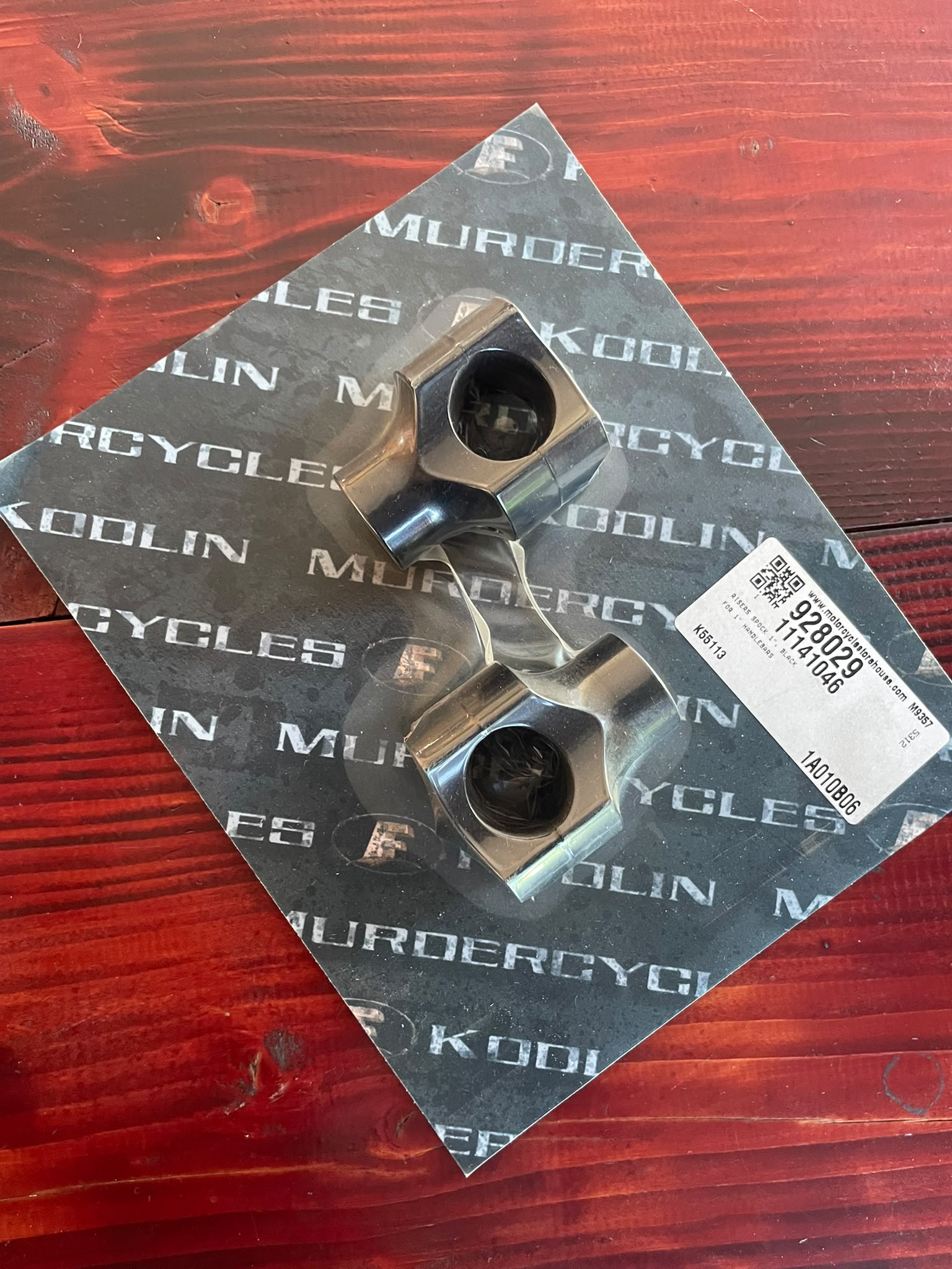 Kodlin, Spock risers. 1" diameter. Black